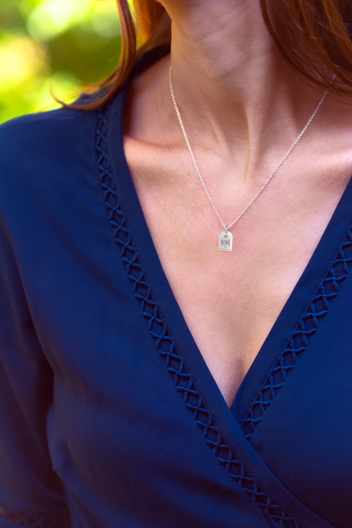 Mastercard New York Mini 10K Logo Necklace